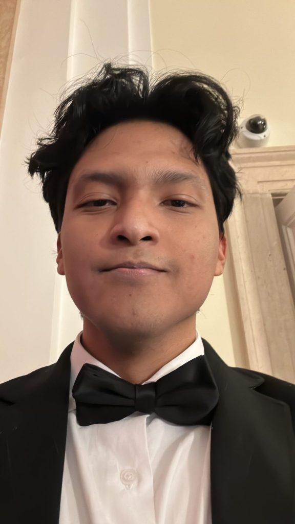 Dennis Francisco M.